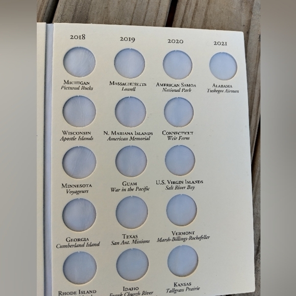 Littleton America's National Park Commemorative Quarters 2010-2021 Coin Book - Picture 5 of 7